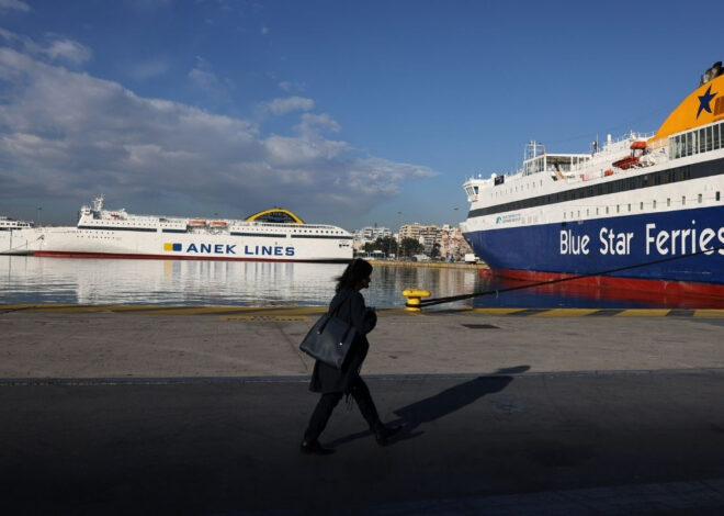 Yunanistan’da işçiler 24 saatlik genel greve gitti, sendikalardan Miçotakis’in hükümetine tepki 